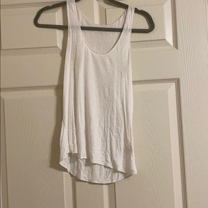 Mudd white tank